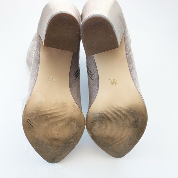 STEVE MADDEN Gray Ladd Western Suede Pointed Toe Ankle Booties - Picture 4 of 9